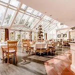 Hotel Am Schlosspark 4*