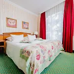 Am Schlosspark Hotel 4*