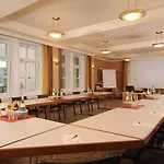 Hotel Am Schlosspark 4*