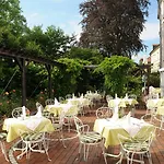 Hotel Am Schlosspark 4*