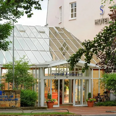 Otel Am Schlosspark