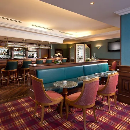 Hotel Am Schlosspark 4*