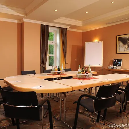 Am Schlosspark Otel
