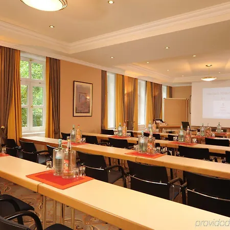 Am Schlosspark Otel Gotha