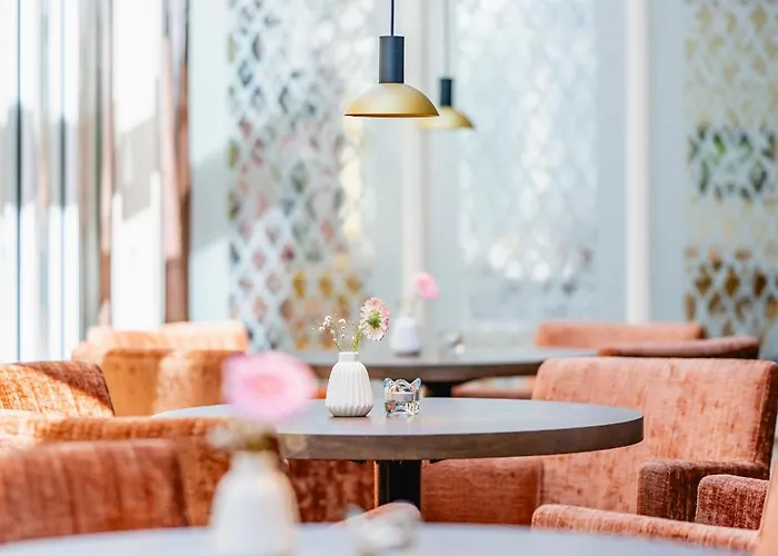 Am Schlosspark 4* ゴータ