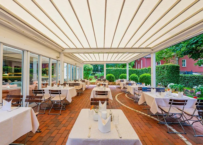 Am Schlosspark Otel Gotha