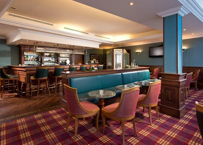 ホテル Am Schlosspark 4*