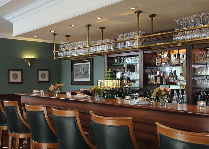 ホテル Am Schlosspark 4*